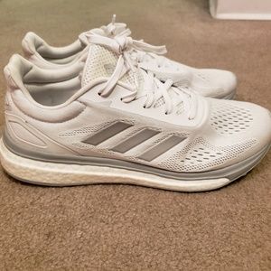 Adidas Boost Response Limited